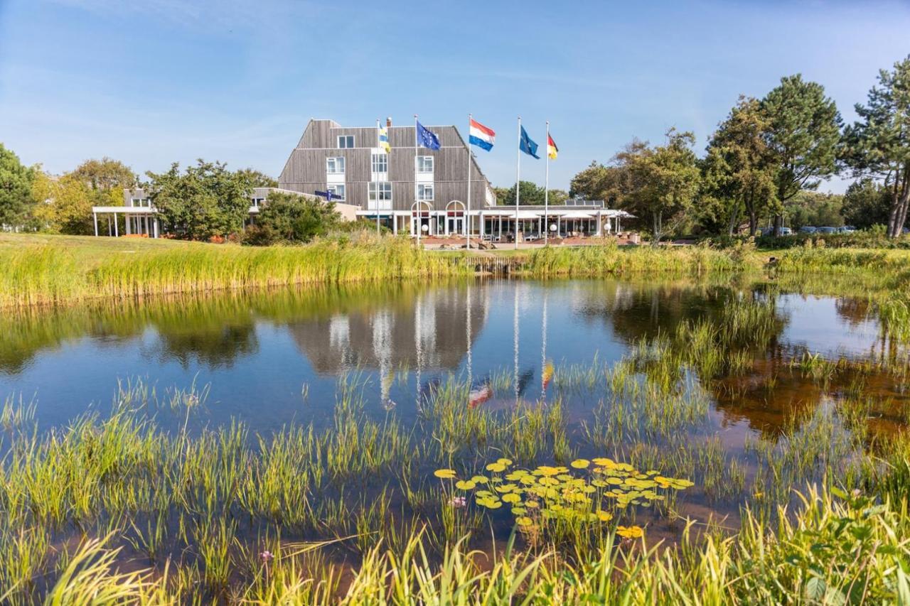 Appartement Ut & Thus, Resort Amelander Kaap Hollum  Exteriör bild
